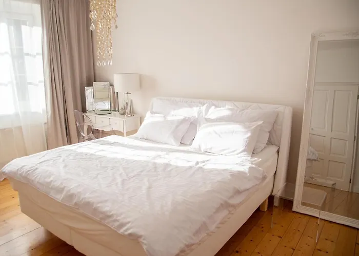 Velky 3-izbovy Bratislava-stare Mesto Apartament Bratysława