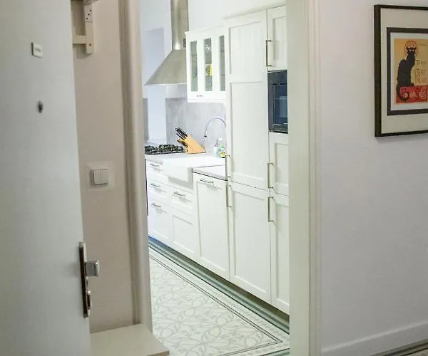 Velky 3-izbovy Bratislava-stare Mesto شقة براتسيلافا